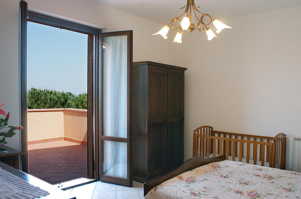Villa Poggio Bella Vista à Castiglione del Lago Chambre photo