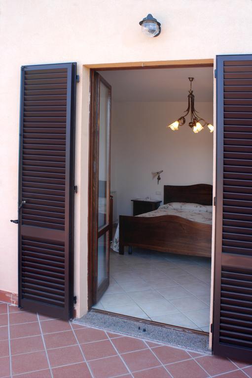 Villa Poggio Bella Vista à Castiglione del Lago Chambre photo